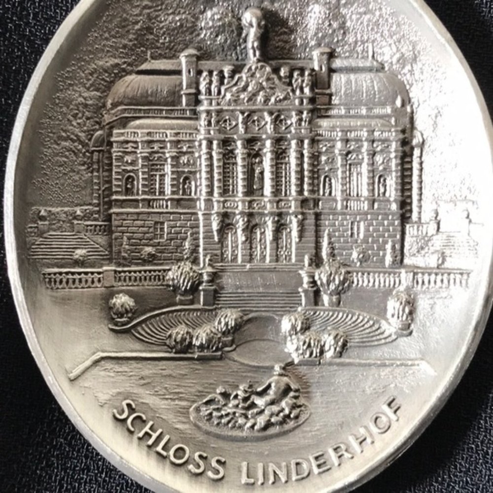 Vintage 1986 German Schloss Linderhof annual tin Zinn spoon collector limited